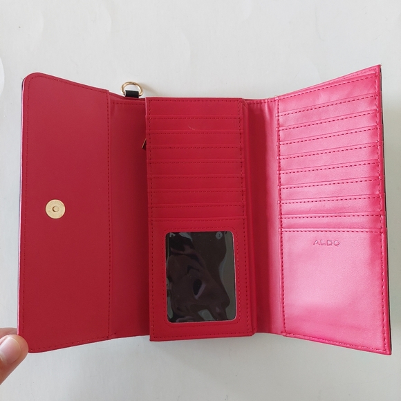 Aldo Wallet - Picture 3 of 5
